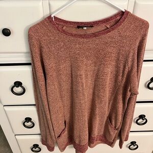 Women's Crew Neck Sweater - Rust